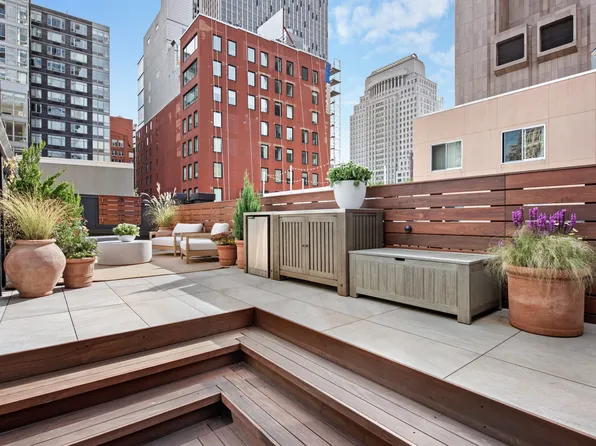 80 Leonard Street image 1 of 14