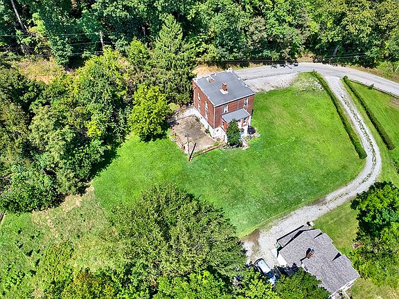 2nd image of 140 Smartnick Rd
