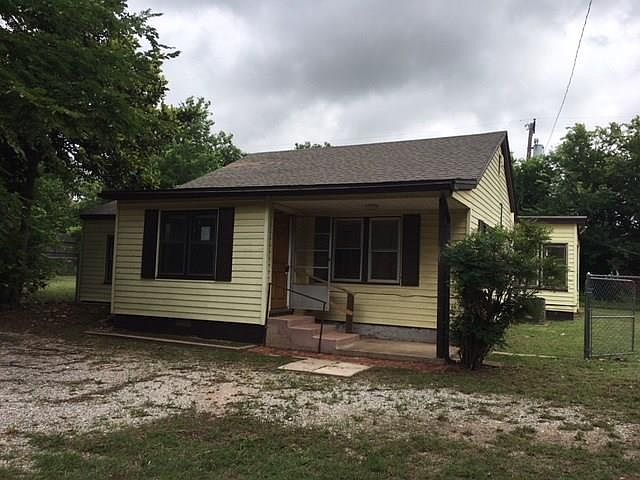 1st image of 3301 Trigg Dr