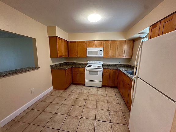 3rd image of 7905-7907 Loomis St #7905