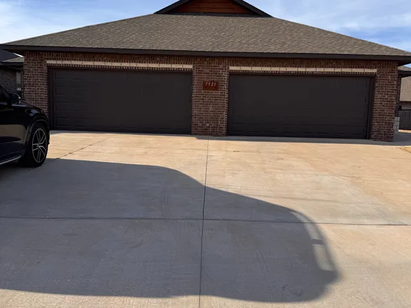 7525 Redbud Villas Ct, Oklahoma City, OK 73169