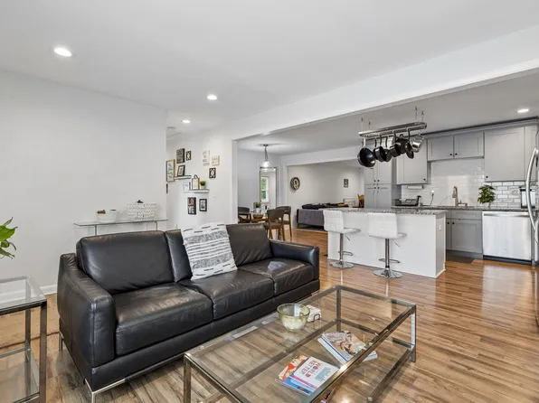 2403 Underwood St, Nashville, TN 37208