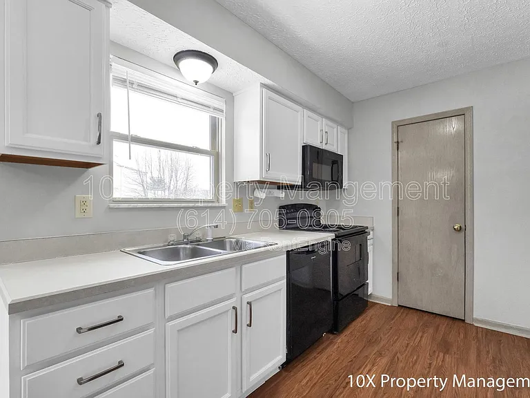 7224 Candlestone Dr — Photo 7