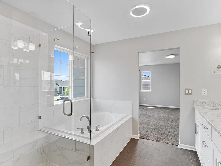 490 W Ridge Cir — Photo 30
