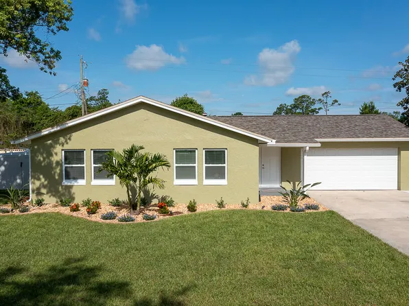 2130 Alexander Dr, Titusville, FL 32796