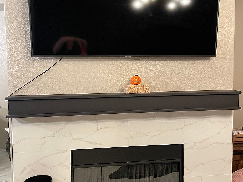 Gas fireplace