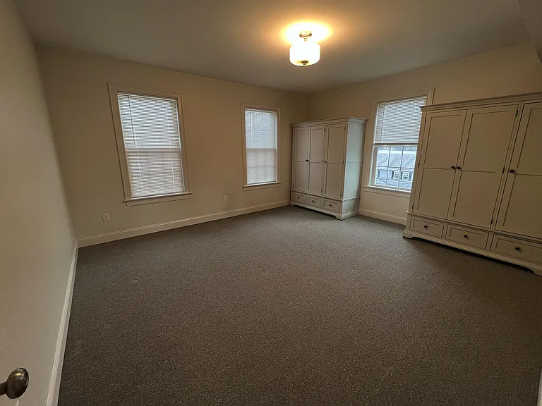 359 Main St #2 — Photo 5