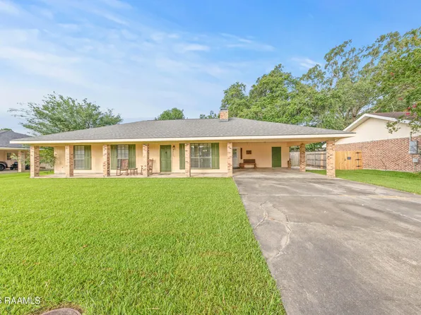 211 Darlene Dr, Lafayette, LA 70508