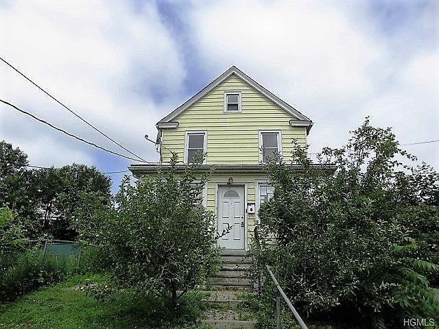 1st image of 107 Thurton Pl