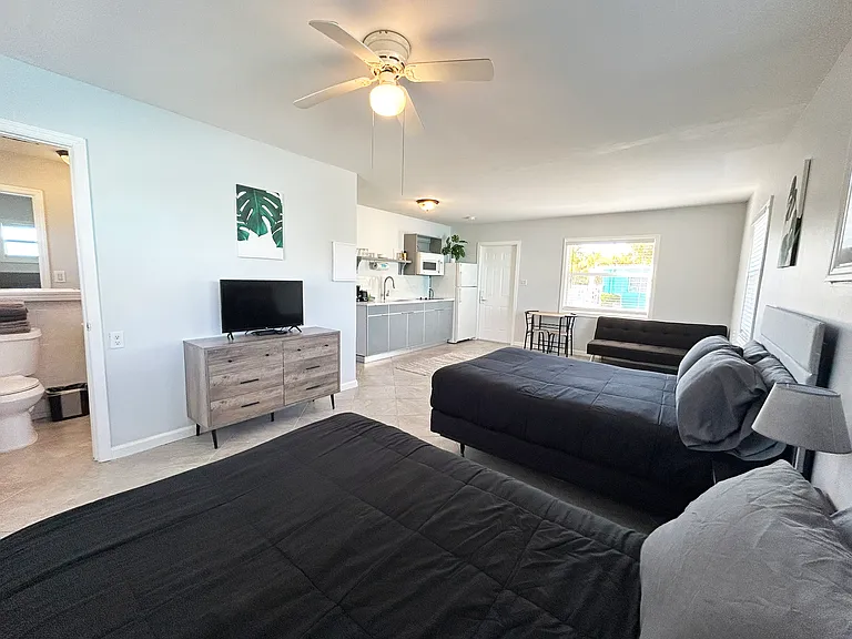 14621 McGregor Blvd #3 — Photo 1
