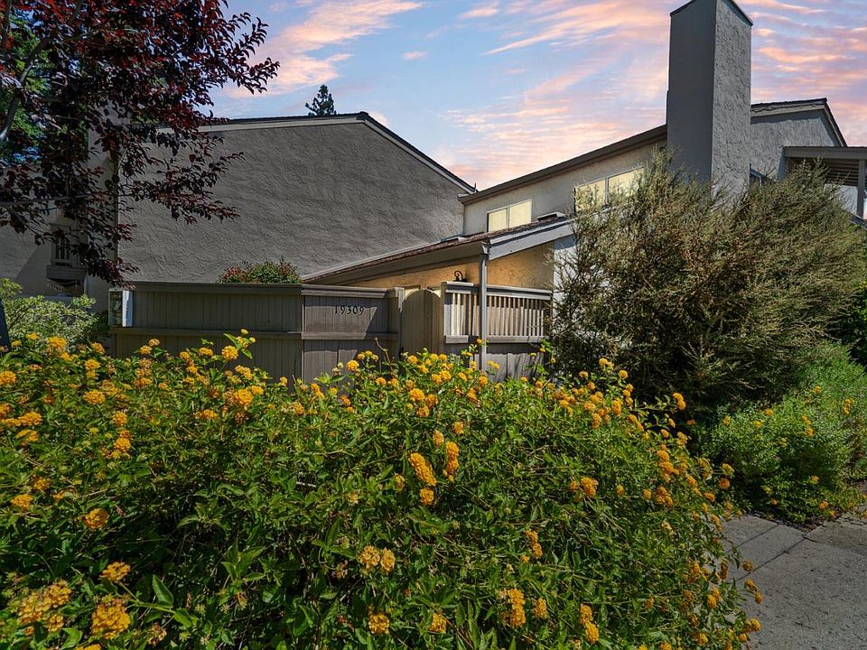 1st image of 19309 Vineyard Ln