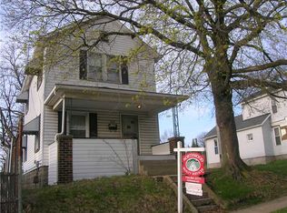 363 Delaware St, Sharon, PA 16146