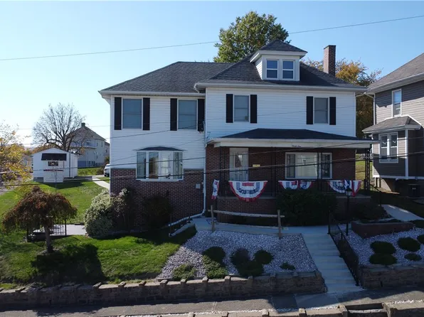31 Phillipi Ave, Uniontown, PA 15401