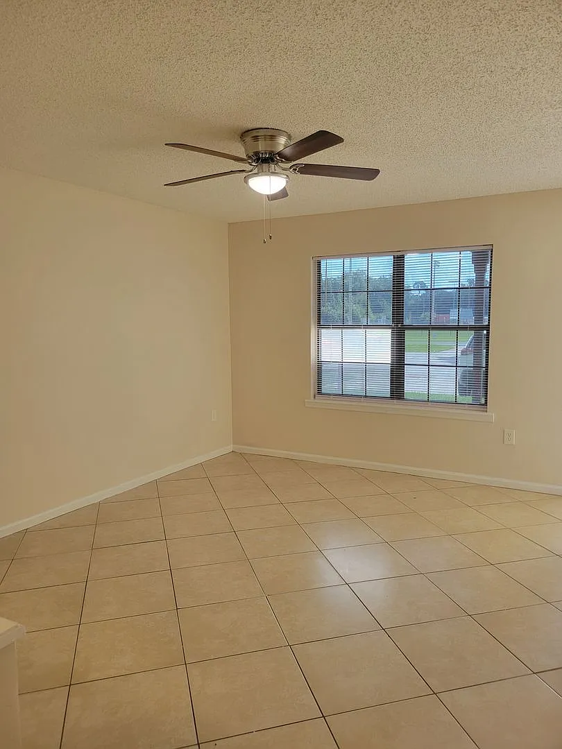 Two-Bedroom Townhouse with Views of County Park! — Photo 3