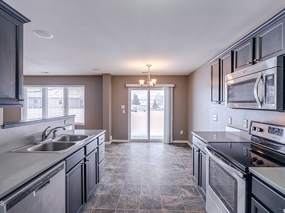 4th image of 2616 Douglas Pl SE