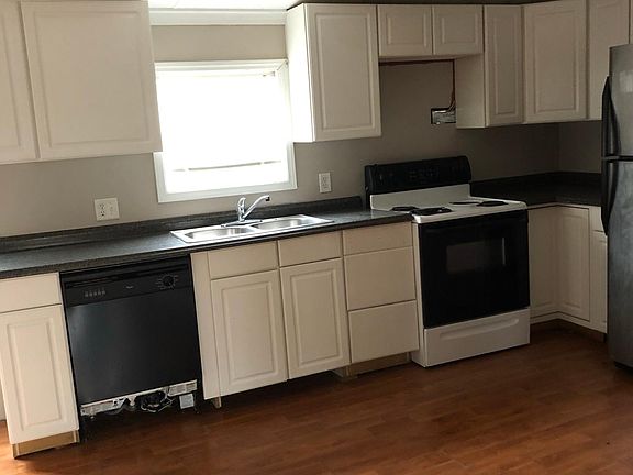 2nd image of 173 Effie Dr