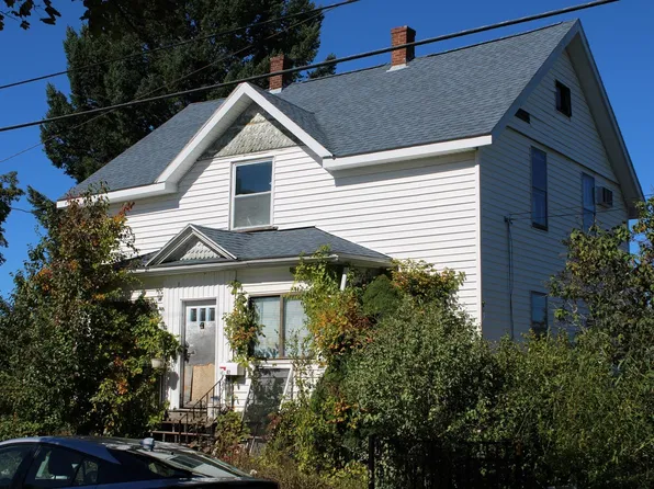 42 Holman St, Attleboro, MA 02703