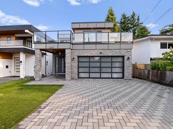 15890 Russell Ave, White Rock, BC V4B 2S4