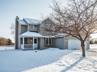 W6005 Friedel Rd, Fort Atkinson, WI 53538