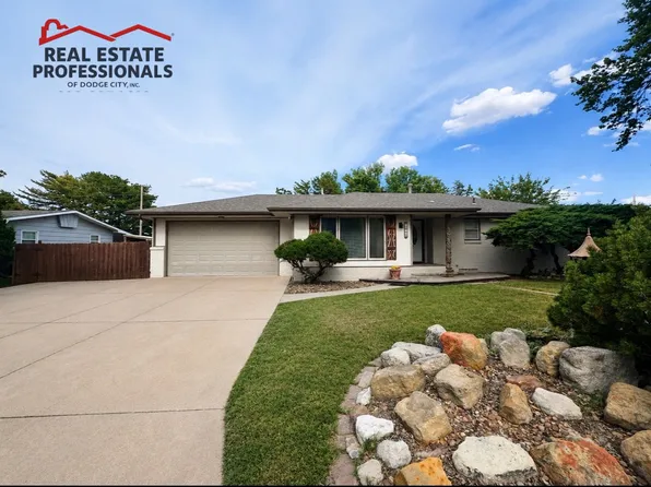 2504 Thompson Ave, Dodge City, KS 67801