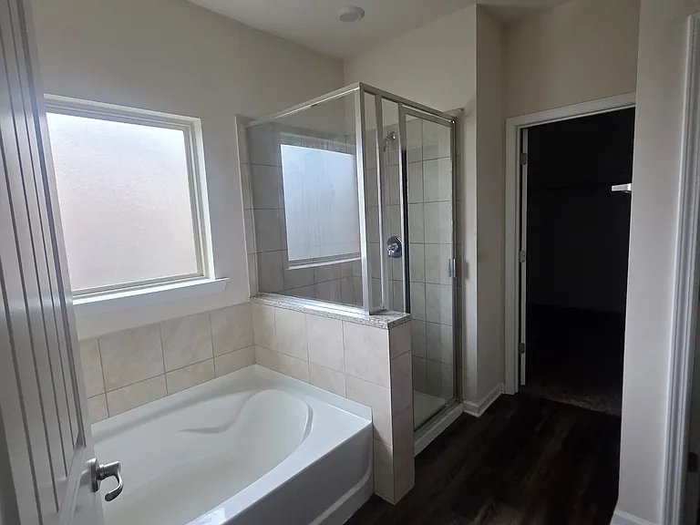 1393 Shipyard Dr — Photo 26