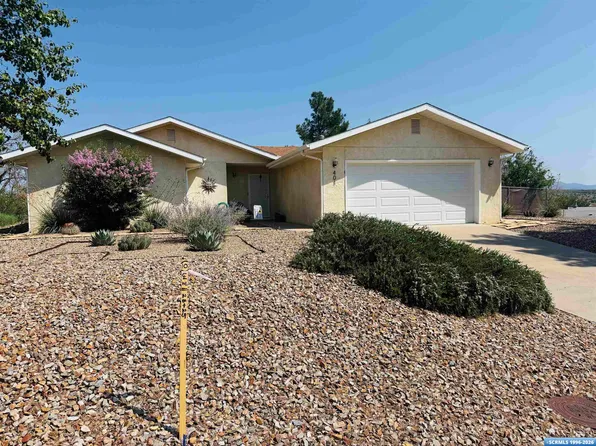 401 Malachite Ave, Tyrone, NM 88065