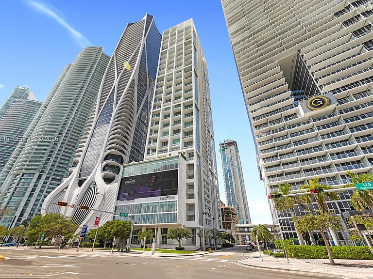 1040 Biscayne Blvd #4208 — Photo 12