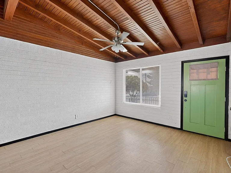 6203 Trowbridge Dr — Photo 7