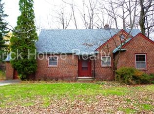1619 Wood Rd, Cleveland, OH