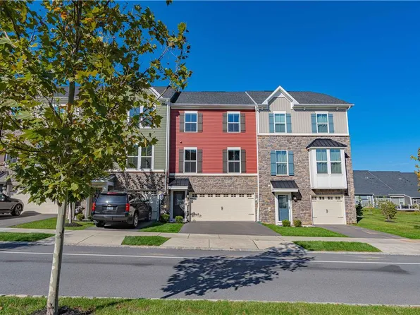 2293 Cook Dr, Easton, PA 18045