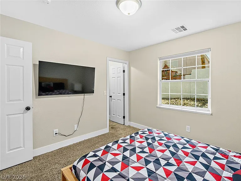 9041 Kingsdale Ct — Photo 17
