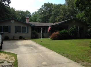 410 E Jimmie Leeds Rd, Galloway, NJ 08205