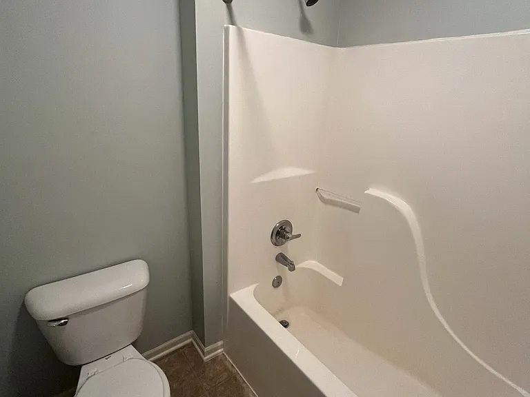 1204 Dustins Way — Photo 10