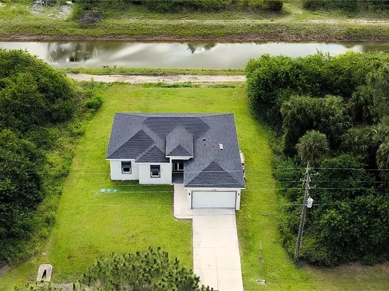 6108 Stratton Rd — Photo 30