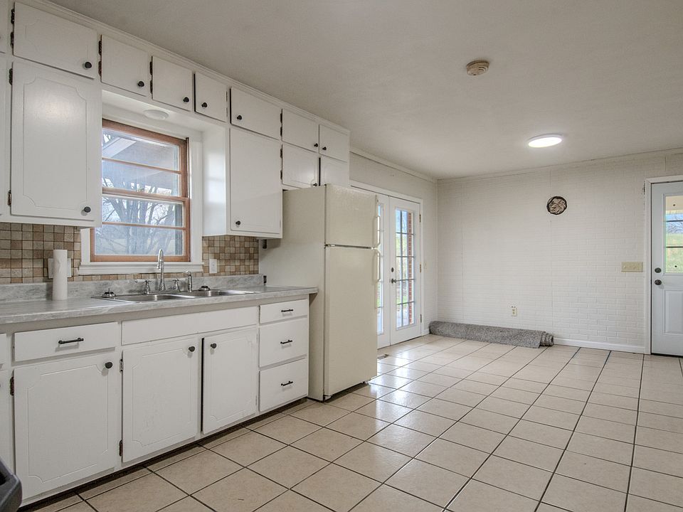 1st image of 2309 County Road 370