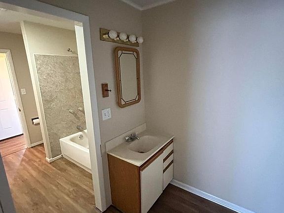 4th image of 9857 W Smith St #9-9847