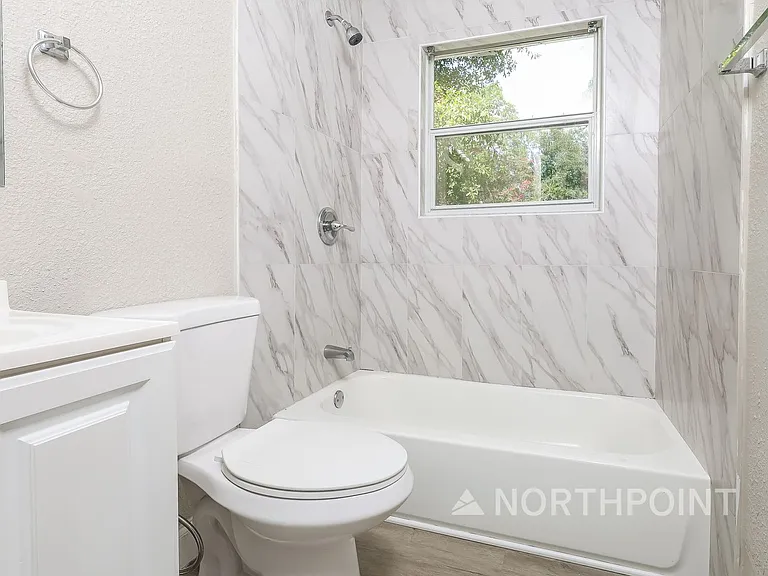 6813 Tinkerbell Ln — Photo 13