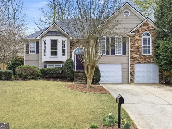 234 Valleyside Dr, Dallas, GA 30157