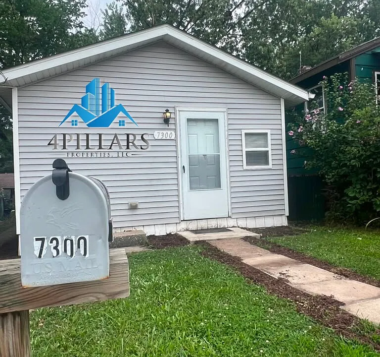 7300 W 128th Pl