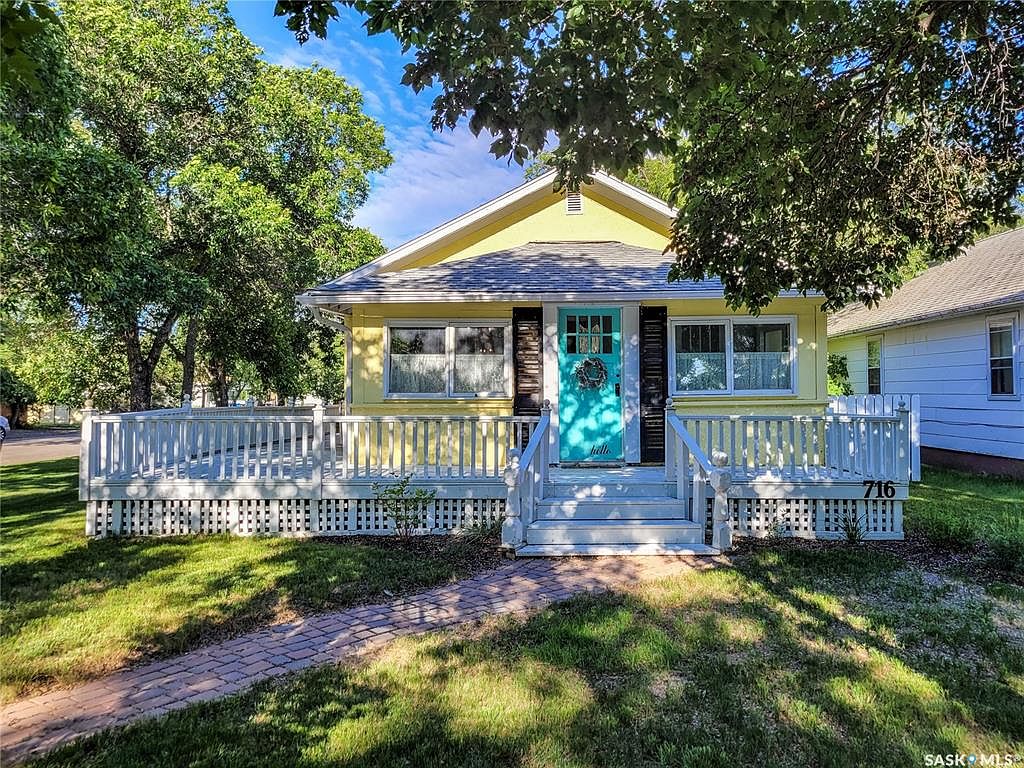 716 Main STREET, Rosetown, SK S0L 2V0 MLS SK943123 Zillow