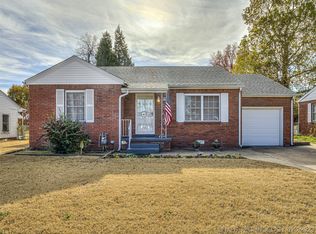 2714 E 3rd St, Tulsa, OK 74104