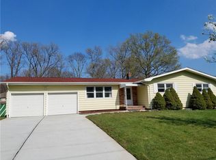 46 Ellmyer Rd, Edison, NJ 08820