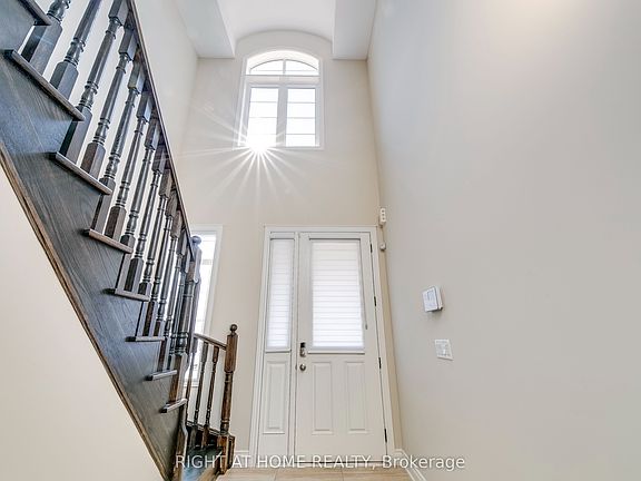 3rd image of 537 Terrace Way