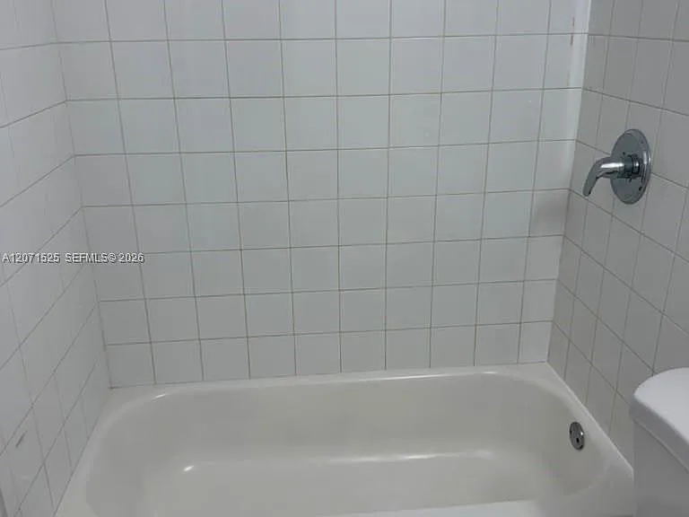 919 NW 2nd Ave #3 — Photo 24