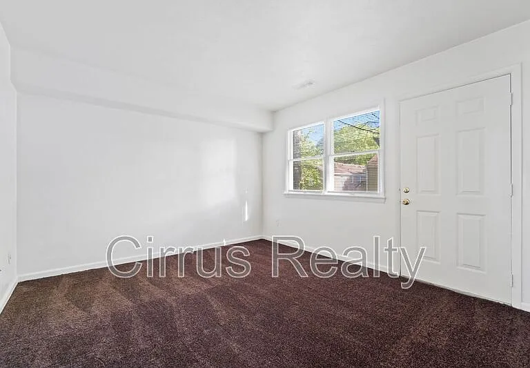 98 Francis St — Photo 8