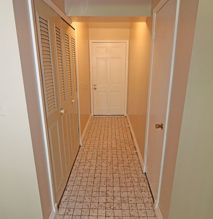 1st image of 3215 Kemmons Dr APT 2