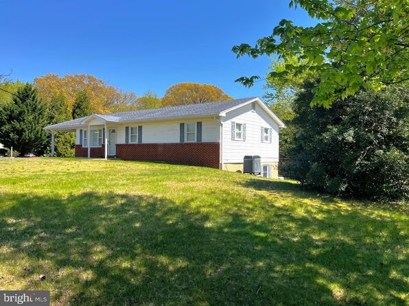 3820 Hallowing Point Rd, Prince Frederick, MD 20678