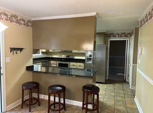 306 Meadowbrook Dr, Andalusia, AL 36420