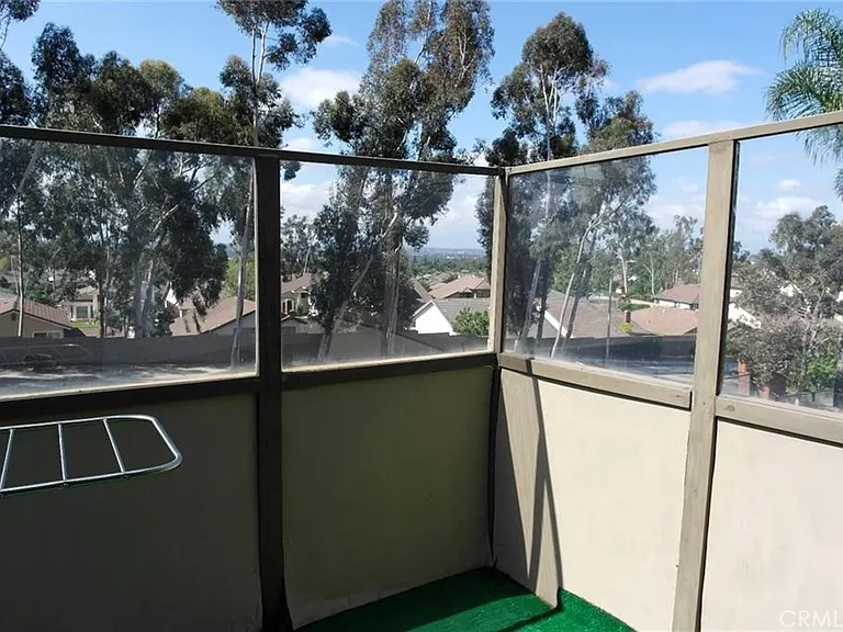 1854 Brooke Ln — Photo 25