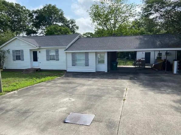 107 Green St, Petal, MS 39465